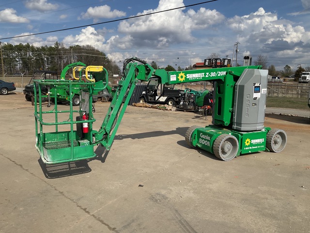 2017 Genie Z-30/20N RJ 2WD Electric Articulating Boom Lift 2017 Genie Z-30/20N RJ 2WD Electric Articulating Boom Lift