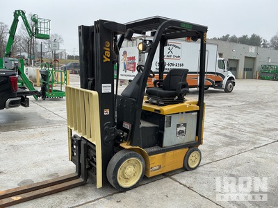 2016 Yale ERC050VGN36TE085 4800 lb Elektrogabelstapler