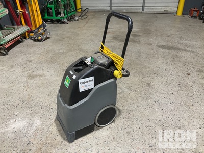 2020 Karcher BRC 30/15 C Electric Carpet Extractor