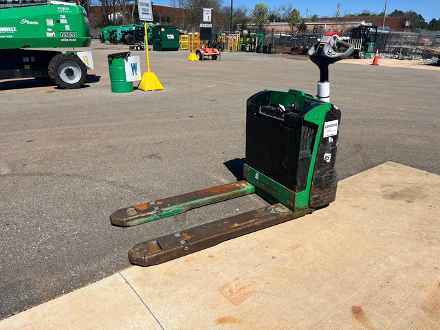 2020 Yale MPB045VGNG24T2646 4510 lb Electric Pallet Jack