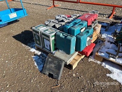 Quantity of Hard Shell Cases