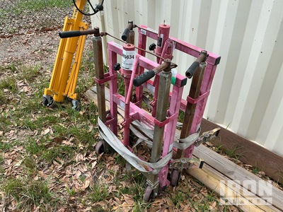 Quantity of (2) 2020 Imperial 931629-4 Dual hand truck Varios, tienda, almacen, consumidor