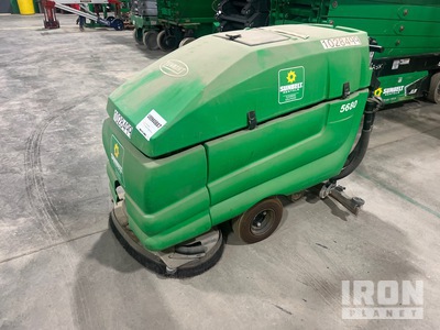 2017 Tennant 5680 Walk-Behind Electric Fregadora de Suelos (Inoperable)