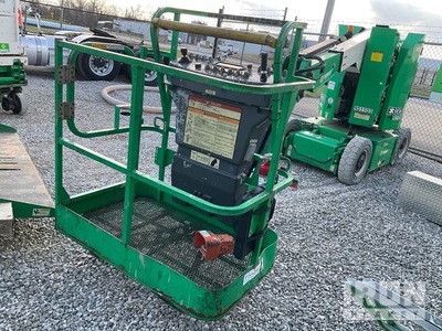 2016 JLG E300AJ 2WD Electric Nacelle articulée