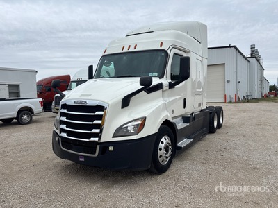 2020 Freightliner Cascadia 116 6x4 T/A Sleeper Truck Tractor