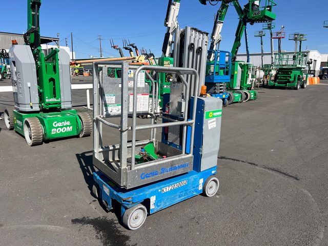 2017 Genie GR-20 Vertical Mast Lift 2017 Genie GR-20 Vertical Mast Lift