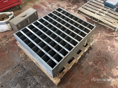 Quantity of (2) Bolt Bin