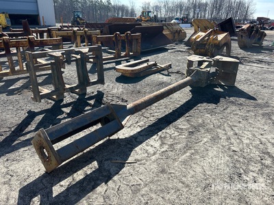 192 in Clamshell Grapple