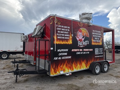 2023 18 ft T/A フードトレーラー