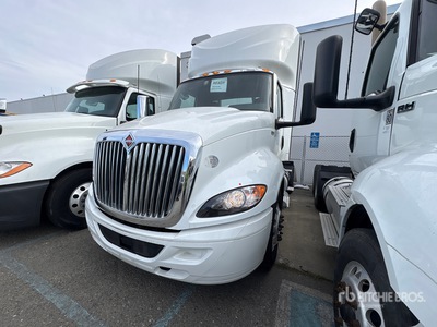 2019 International RH613 4x2 S/A Dagcabine Trekker