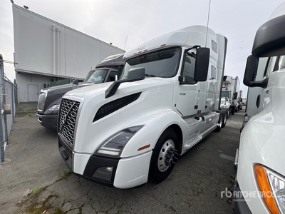 2022 Volvo VNL 6x4 T/A Sleeper Truck Tractor