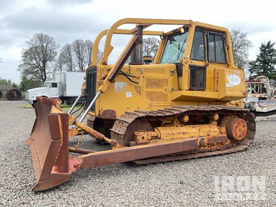 John Deere 850 جرافة مجنزرة