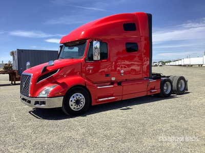 2022 Volvo VNL760 6x4 Ciągnik siodłowy T/A z kabiną sypialną