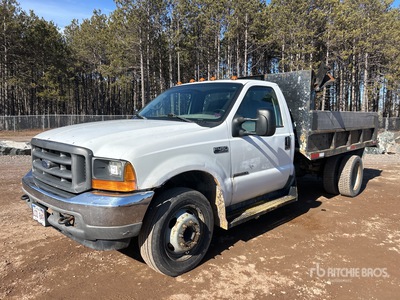2000 Ford F-450 XL 4x2 Dump Truck