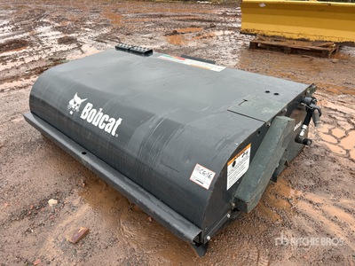 2021 Bobcat 72 in Pick Up Skid Steer Sweeper