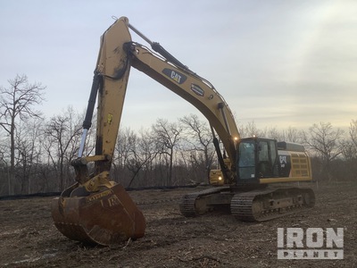 2016 Cat 349FL Tracked Excavator