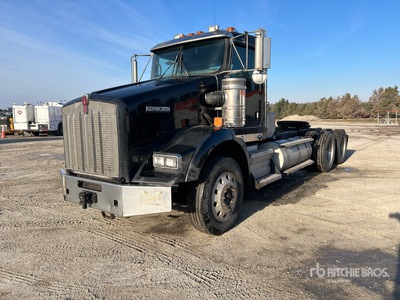 2014 Kenworth T800 6x4 T/A Day Cab Truck Tractor