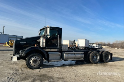2014 Kenworth T800 6x4 T/A Day Cab Truck Tractor