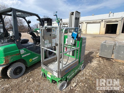 2013 Genie GR20 Vertical Mast Lift