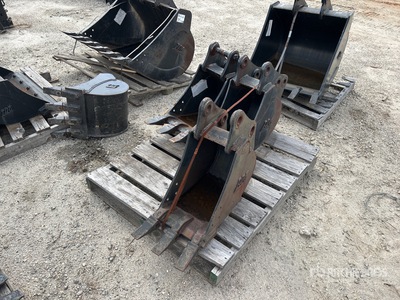 Quantity of (3) 12 in Digging Excavator Bucket