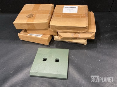 (13) Rockland CE140801 Plate Spacers