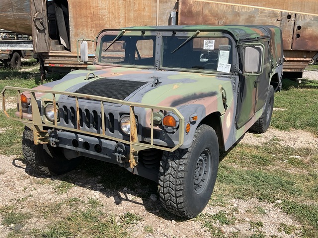 2007 AM General M1097R1 HMMWV 4 Door Soft Top w/Truck Body