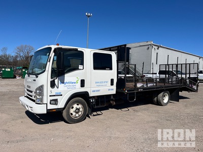 2017 (unverified) Isuzu NPR 4x2 Crew Cab Camion de paisaje