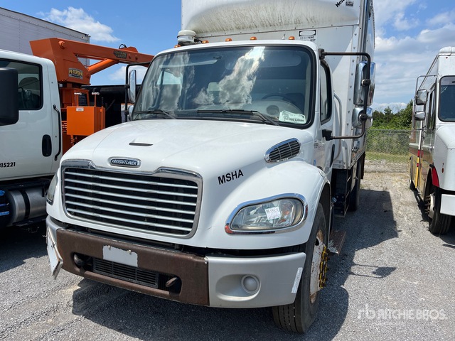 2013 Freightliner M2 106 4x2 Van Truck