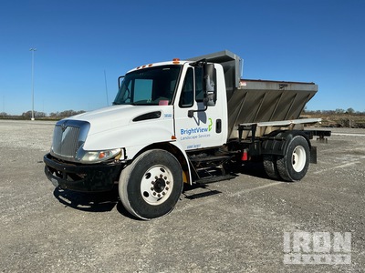 2011 (unverified) International 4300 4x2 Spreader Truck