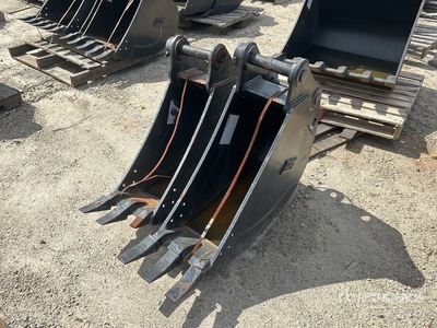 Quantity of (2) 12 in Digging Excavator Bucket