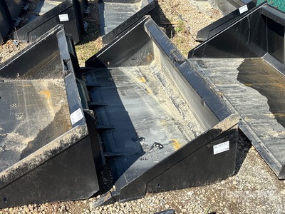 Mid-State 68 in General Purpose W/Teeth Skid Steer Bucket