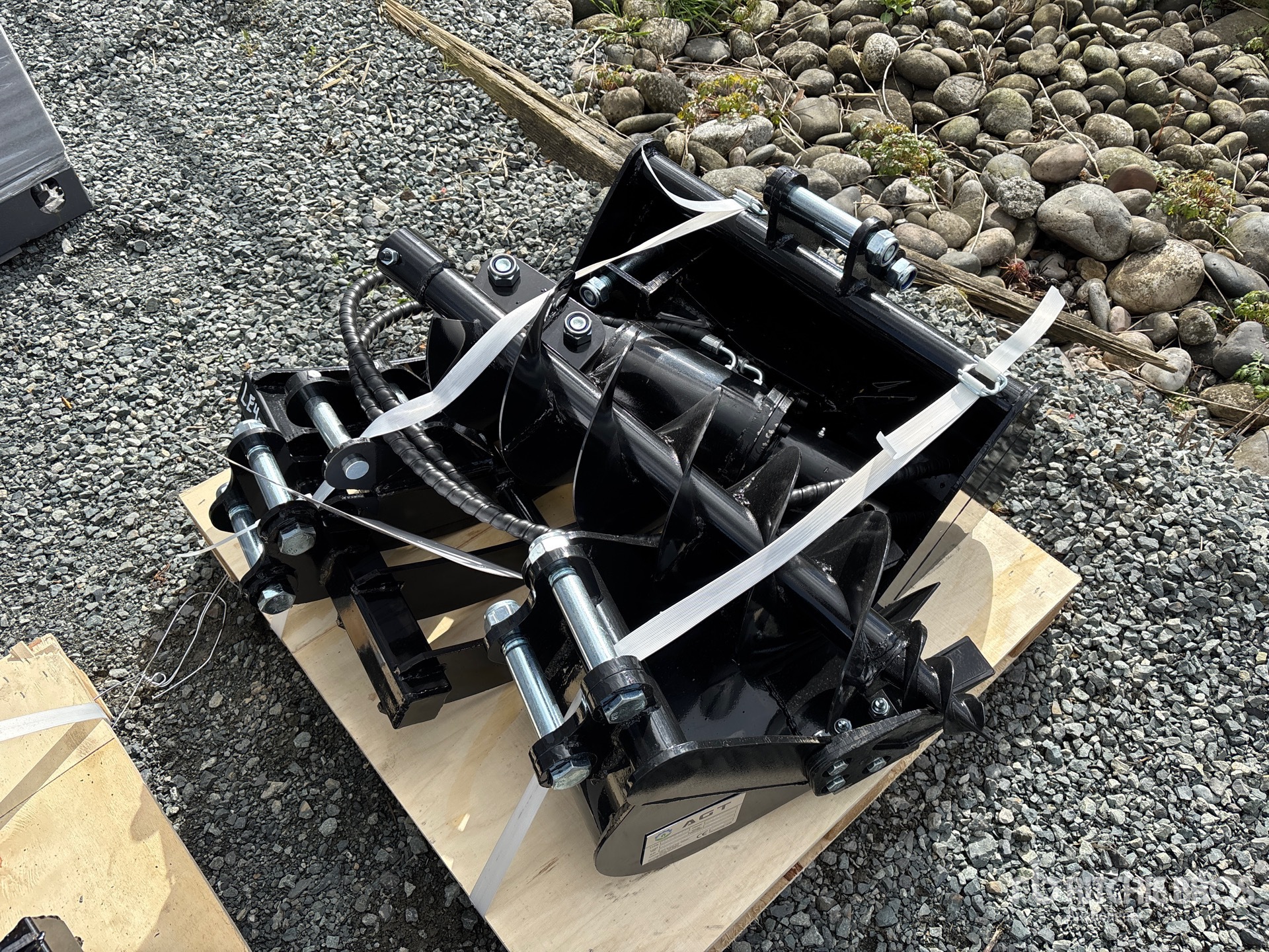 Quantity of (6) 2026 AGT 12EX-SET6 Mini Excavator Attachments Attacco per escavatore (Unused)