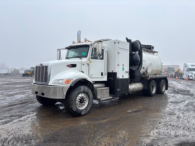 2020 Peterbilt 348 6x4 Camion pelleteuse sous vide