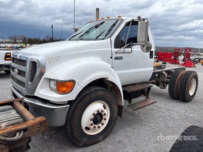 2007 Ford F-750 4x2 Cab and Chassis (Inoperable)