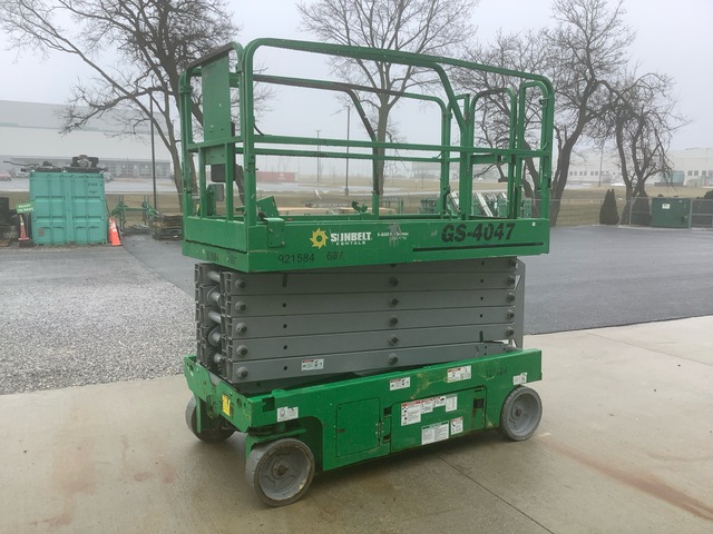 2016 Genie GS-4047 Electric Scissor Lift