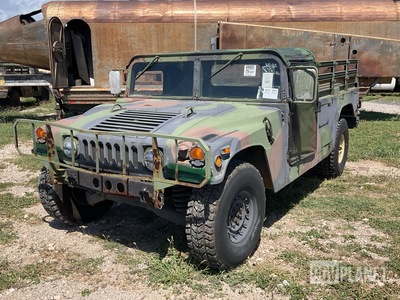 2007 AM General M1097R1 HMMWV 2 Door Soft Top w/Truck Body