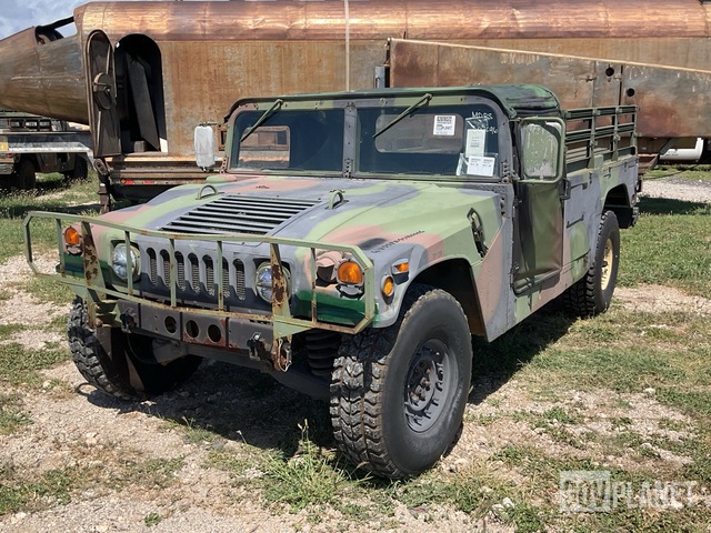 2007 AM General M1097R1 HMMWV 2 Door Soft Top w/Truck Body