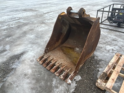 Cat 40 in Q/C Digging Excavator Bucket - Fits JD135, Cat311