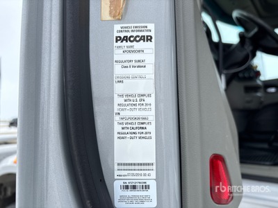 2019 Peterbilt 567 6x4 Tankwagen