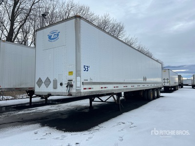 2010 Manac 53 ft x 102 in Tri/A Van Trailer