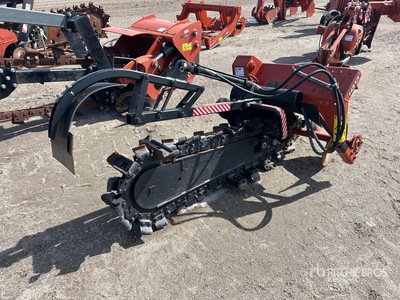 2020 Ditch Witch H313 48 in Trencher-bevestiging