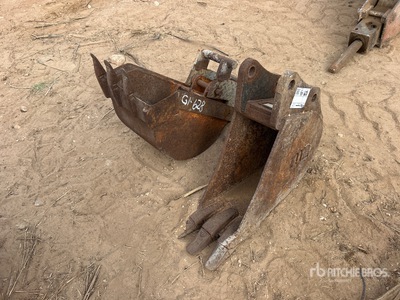 Quantity of (2) Digging Backhoe Rear Bucket
