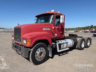 2012 Mack CHU613 6x4 Cabeza Tractora Cabina Corta
