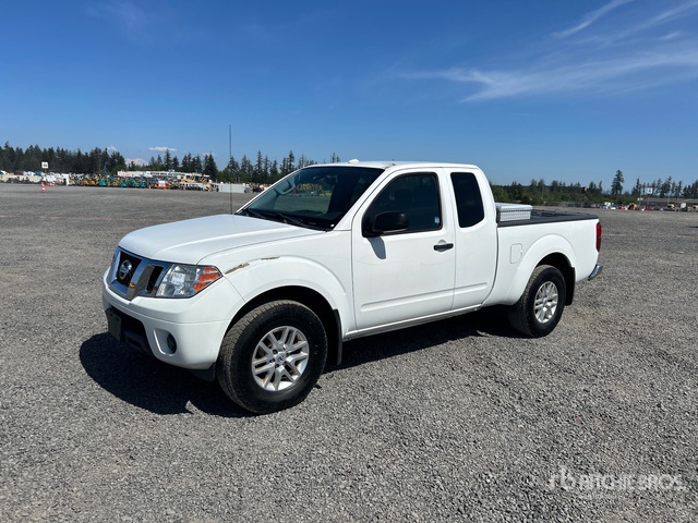2018 Nissan Frontier SV 4x4 Extended Cab Pickup