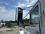 Cab with Mirrors