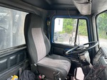 Cab with Seats/armrests