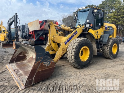 2021 Komatsu WA320-8 Pala cargadora