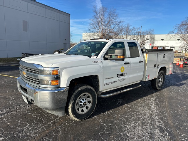 2018 Chevrolet Silverado 3500HD 4x4 Extended Cab Utility Truck