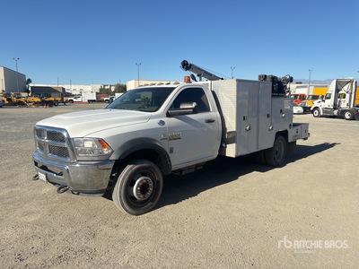2017 Ram 5500 4x2 Camion de service