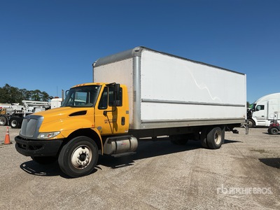 2019 International 4300 SBA LP 4x2 Camion fourgon